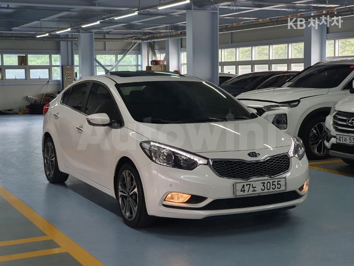 Kia K3 2015 KNAFZ412BFA477533 — 4