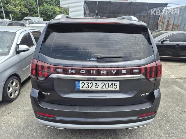 Kia Mohave 2021 KNAKN814DMA232922 — 5