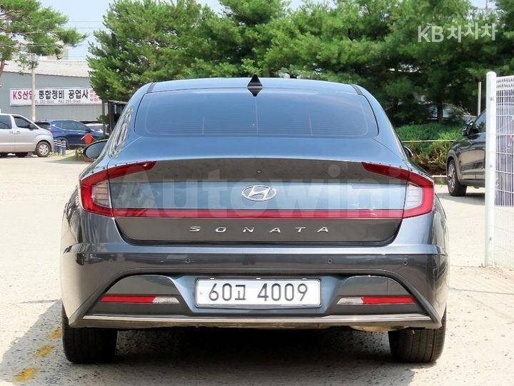 Hyundai Sonata 2020 — 4