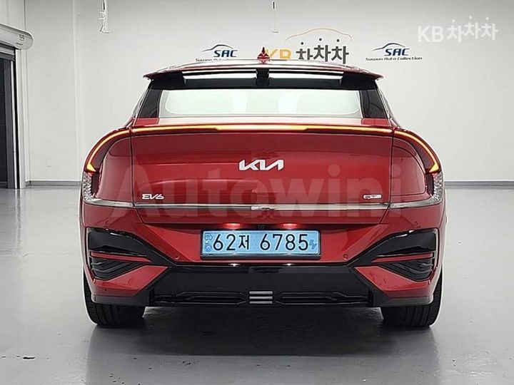 Kia EV6 2025 KNAC581CPSA225951 — 3