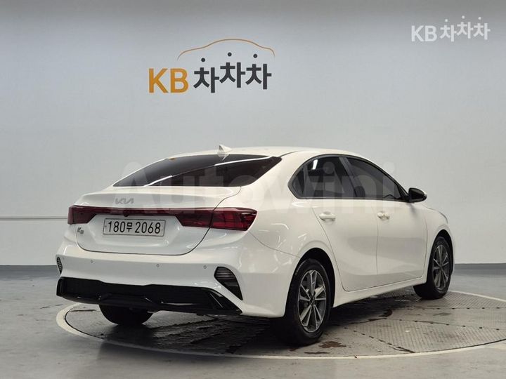 Kia K3 2022 KNAF141BENA124262 — 3