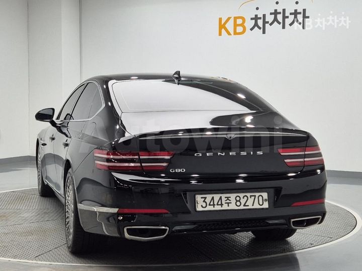 Genesis G80 2021 KMTGB41CBMU073382 — 2