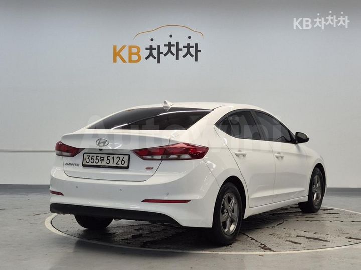 Hyundai Avante 2016 KMHD741DBGU046331 — 3