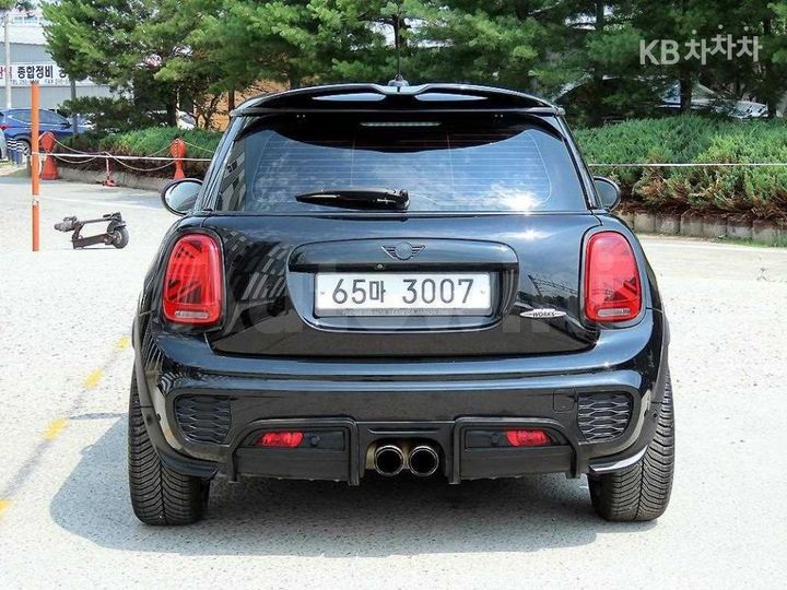 Mini Cooper 2018 WMWXM9102J2H04437 — 4