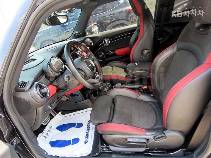 Mini Cooper 2018 WMWXM9102J2H04437 — 5