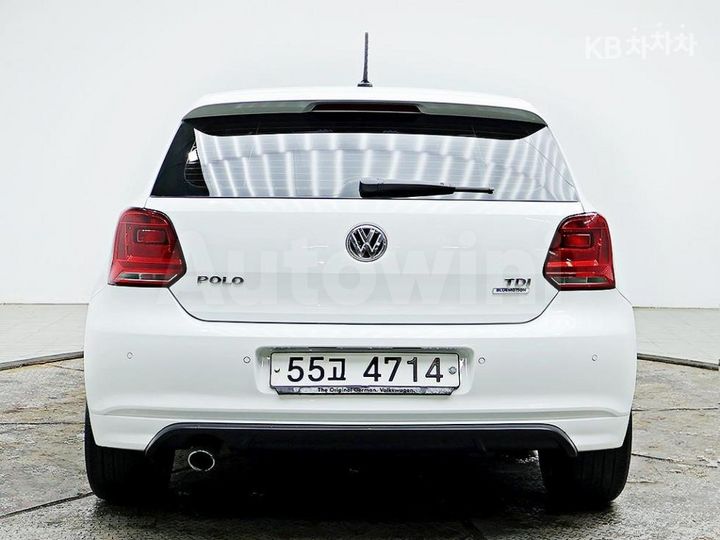 Volkswagen Polo 2015 — 3