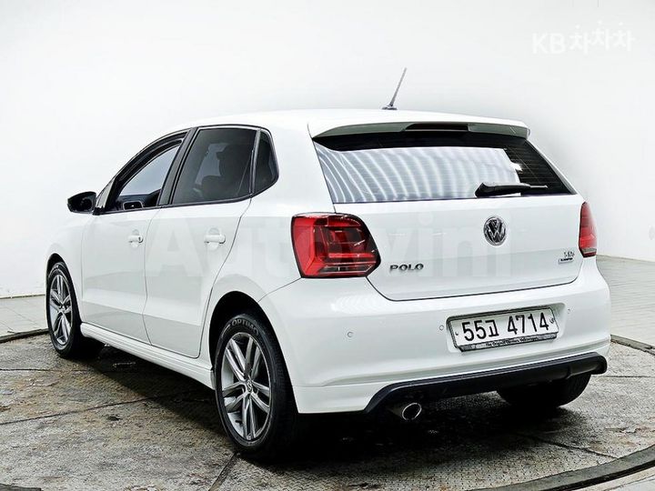 Volkswagen Polo 2015 — 4