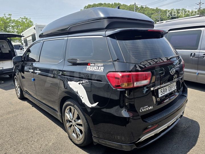 Kia Carnival 2016 KNAMC81ABGS192466 — 3