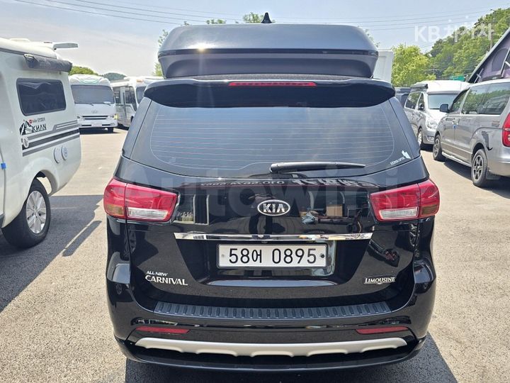 Kia Carnival 2016 KNAMC81ABGS192466 — 4