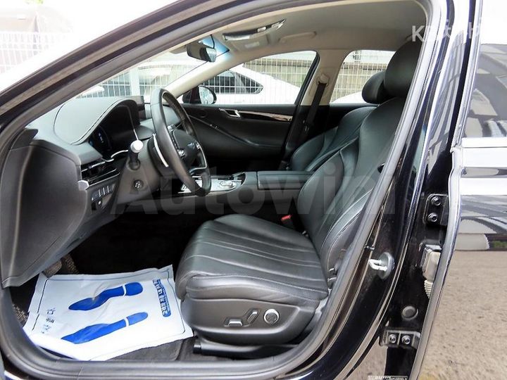 Genesis G80 2021 KMTGB41CBMU084068 — 5