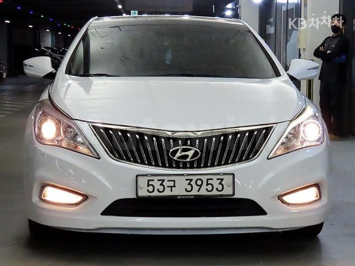 Hyundai Grandeur 2013 — 2