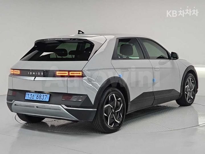 Hyundai Ioniq5 2023 — 4