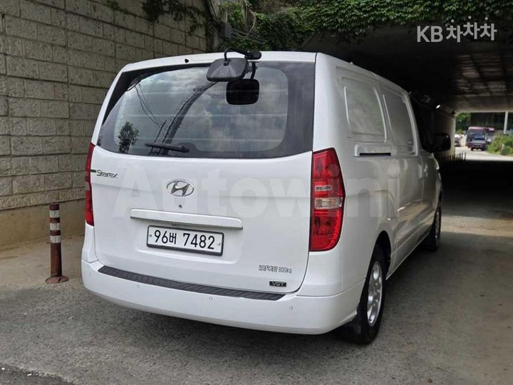 Hyundai Starex 2014 — 4