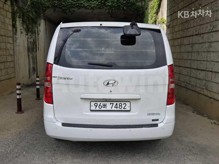Hyundai Starex 2014 — 5