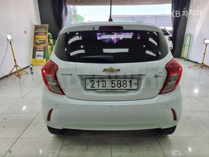 Chevrolet Spark 2016 KLYDC487DGC048084 — 4