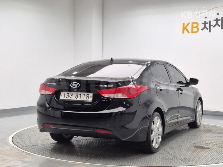 Hyundai Avante 2011 KMHDH41DBBU045738 — 3