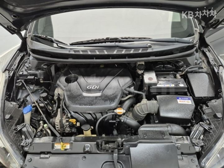 Hyundai Avante 2011 KMHDH41DBBU045738 — 5