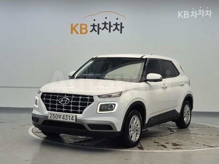 Hyundai Venue