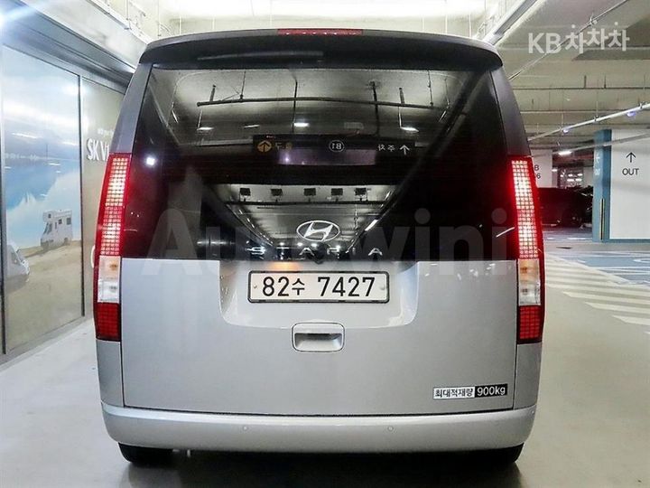Hyundai Staria 2022 — 5
