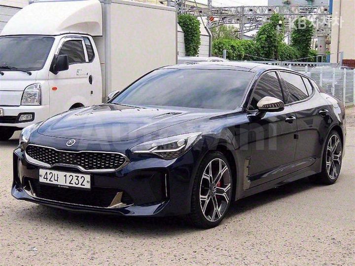 Kia Stinger 2018 — 2