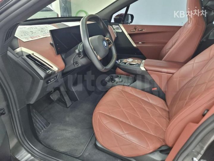 BMW iX 2024 — 5