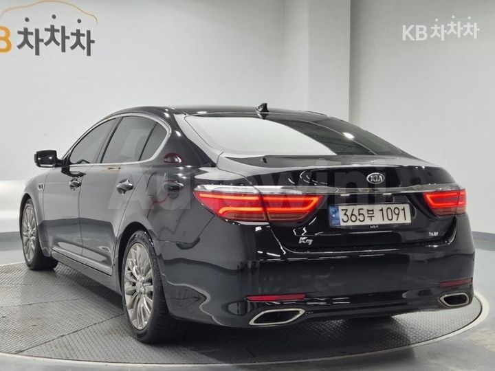 Kia K9 2015 — 2