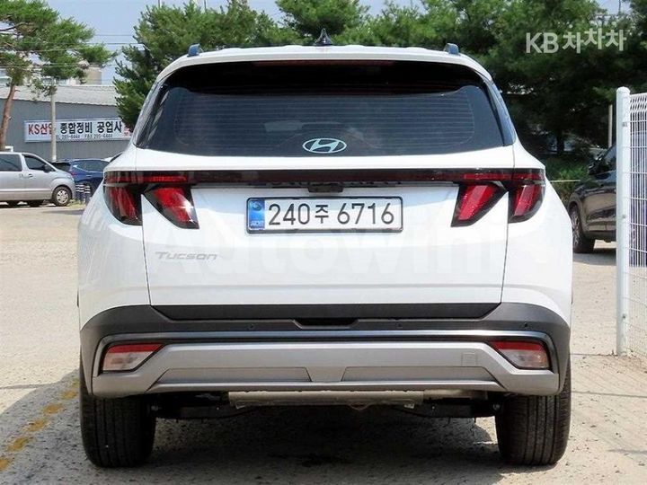 Hyundai Tucson 2025 — 4