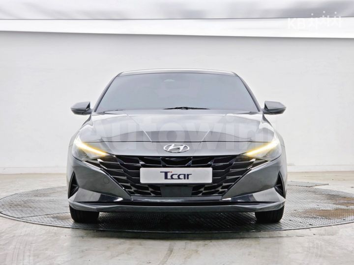 Hyundai Avante 2023 — 3