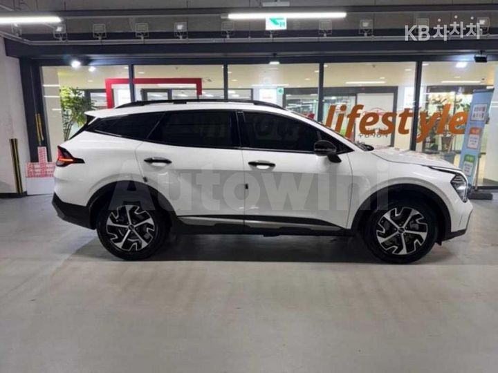 Kia Sportage 2022 — 3