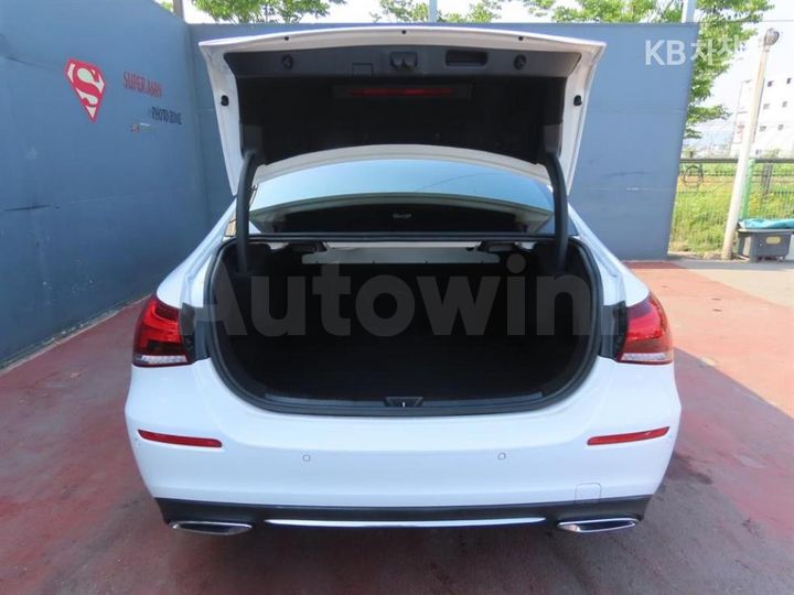 Mercedes Benz A Class 2021 — 5