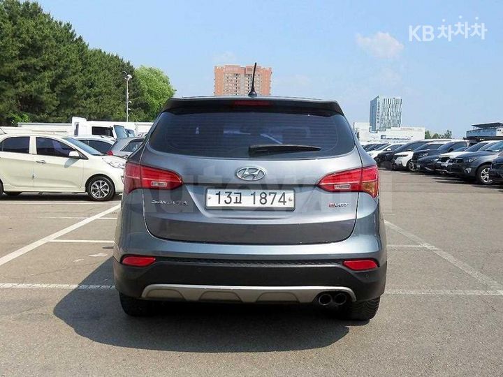Hyundai SantaFe 2014 — 3