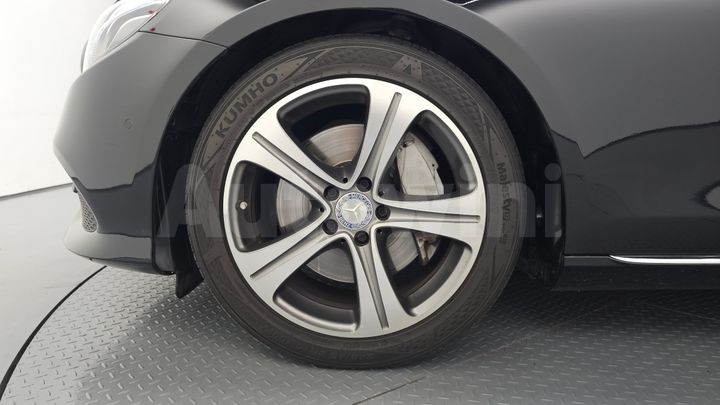 Mercedes-Benz E Class 2017 — 5