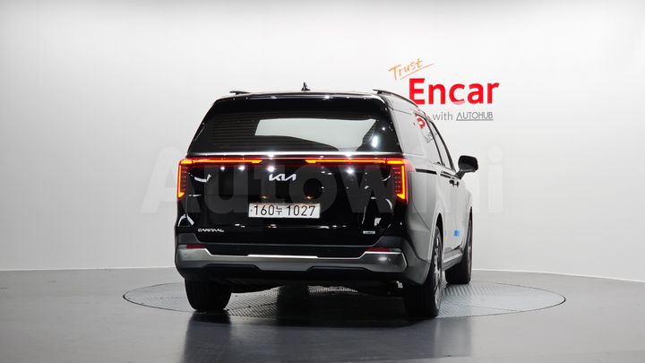 Kia Carnival 2025 — 4