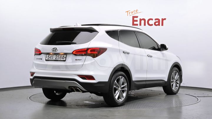 Hyundai SantaFe 2017 — 2