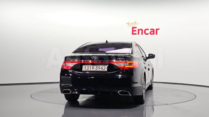 Hyundai Grandeur 2015 — 3