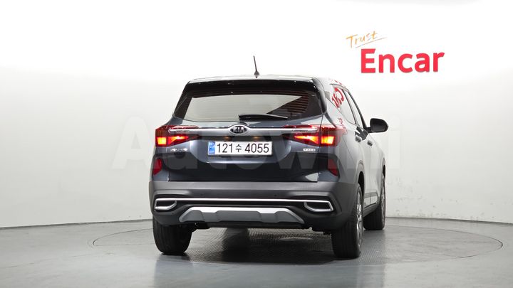 Kia Seltos 2022 — 4