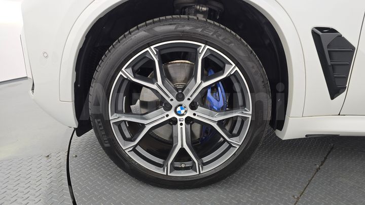 BMW X5 2025 — 5