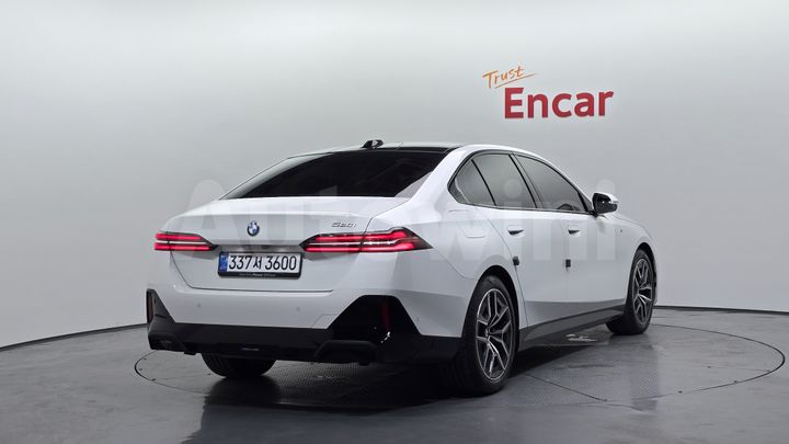 BMW 5 Series 2025 — 2