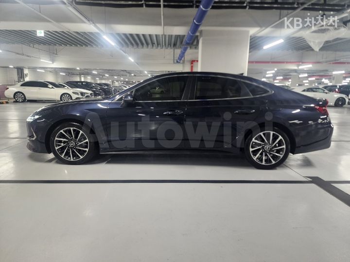 Hyundai Sonata 2021 — 4