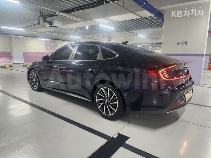 Hyundai Sonata 2021 — 5