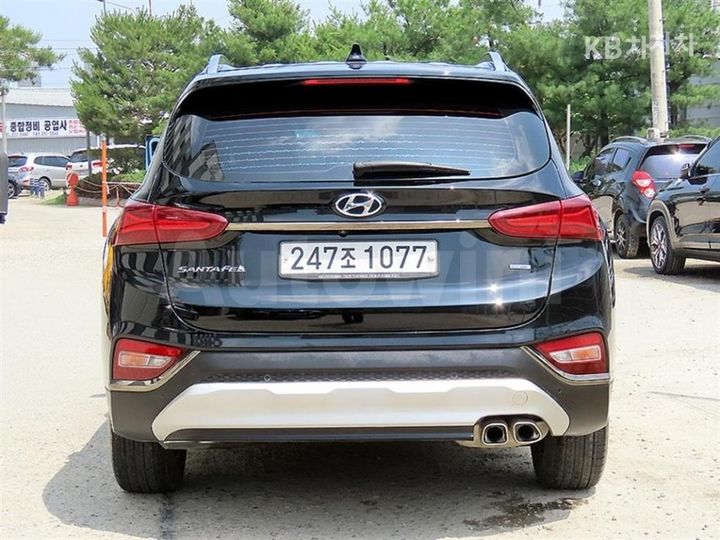 Hyundai SantaFe 2020 KMHS281BDLU226185 — 4