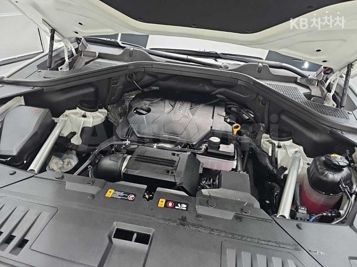 Genesis GV80 2024 KMTHA81BBRU228427 — 5