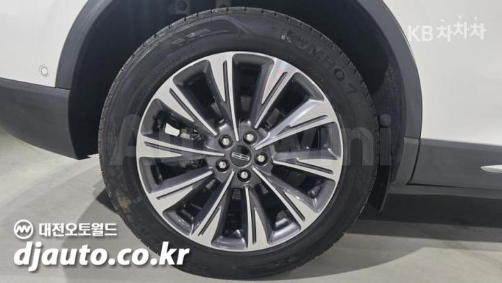 Lincoln Corsair 2021 — 5