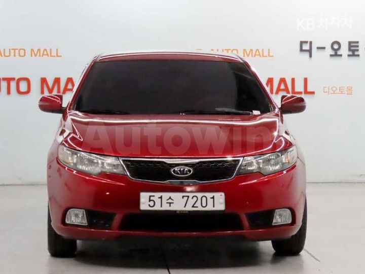 Kia Forte 2012 — 2