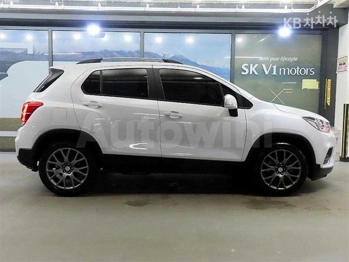 Chevrolet Trax 2020 — 3