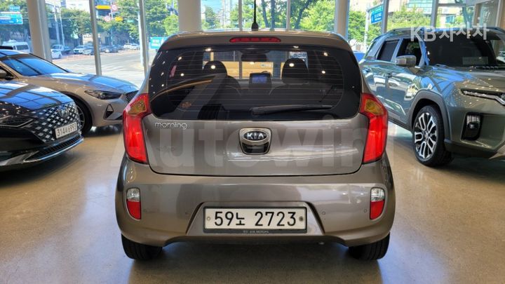 Kia Morning 2012 — 4