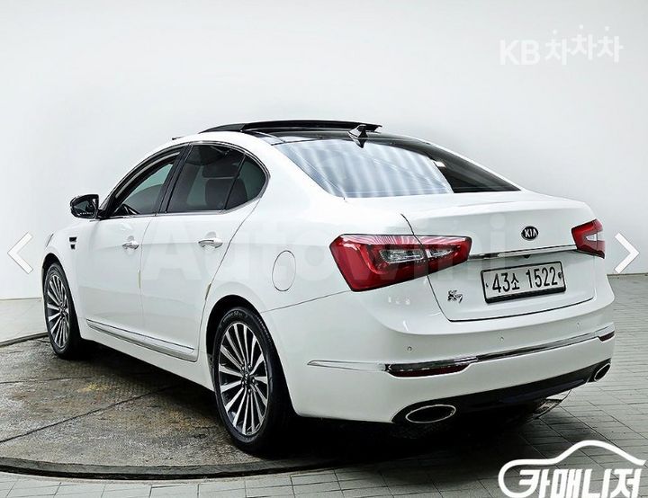 Kia K7 2013 KNALM415BDA116597 — 4