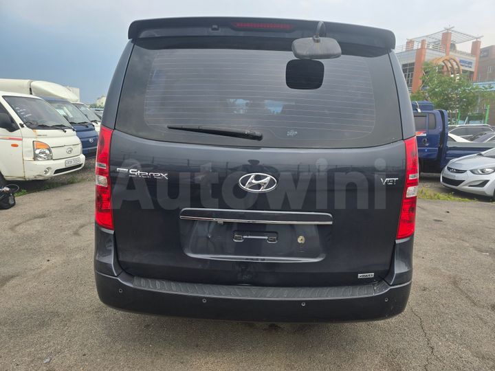 Hyundai Starex 2016 — 4