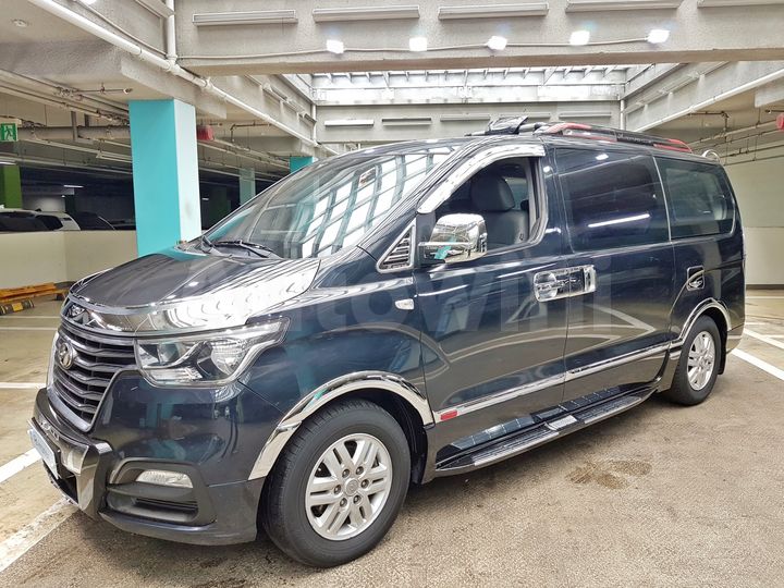 Hyundai Starex 2021 — 2