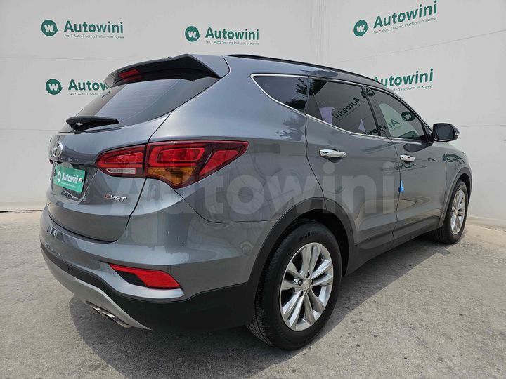 Hyundai SantaFe 2016 — 5